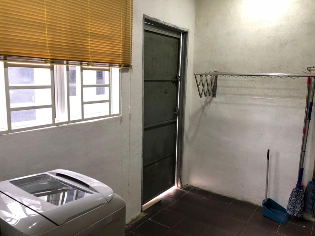 Makmur Homestay Тайпинг Екстериор снимка